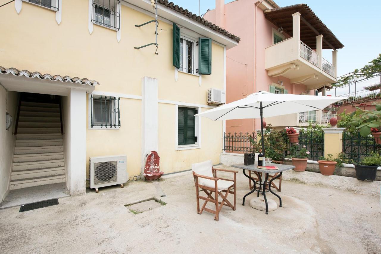 Nisi'S House, Corfu Town Leilighet Eksteriør bilde